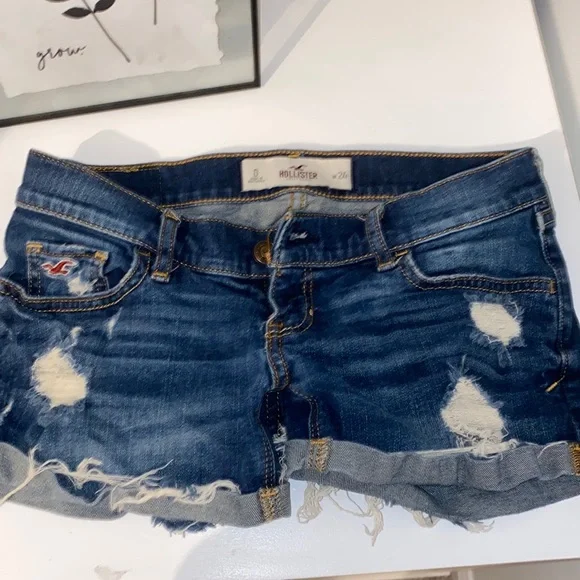 Hollister Jean shorts - Picture 4 of 7